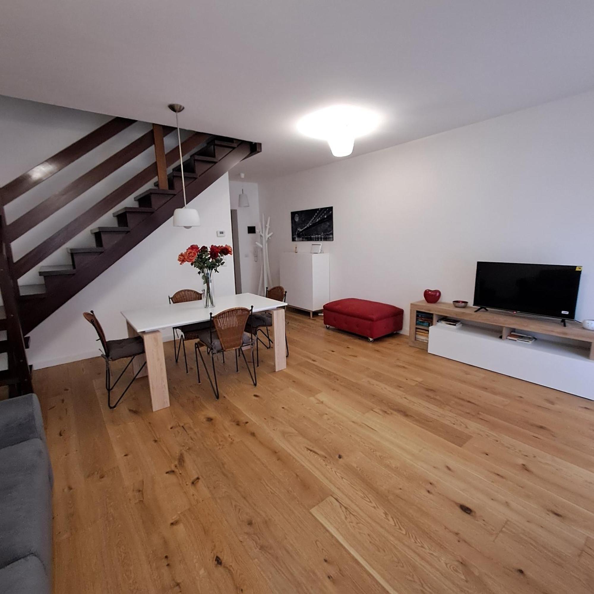 Appartamento Sangiuliano เมสเตร ภายนอก รูปภาพ